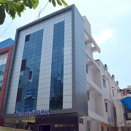 Metro Park Hotel เชนไน ภายนอก รูปภาพ