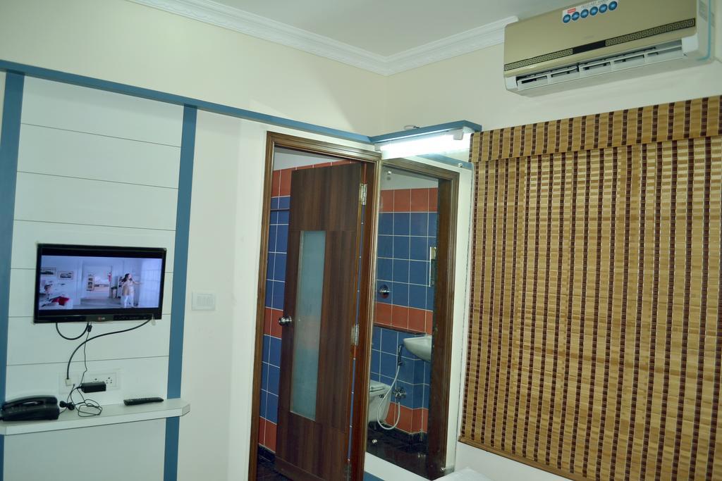 Metro Park Hotel เชนไน ห้อง รูปภาพ