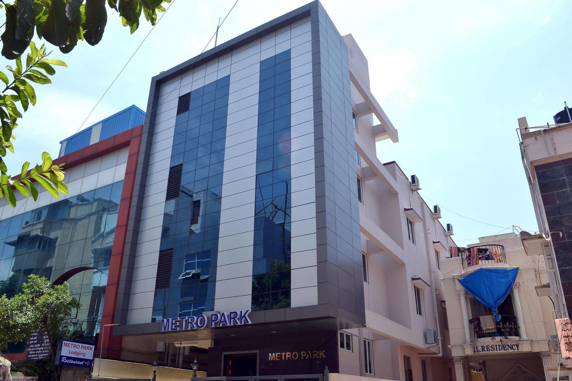 Metro Park Hotel เชนไน ภายนอก รูปภาพ